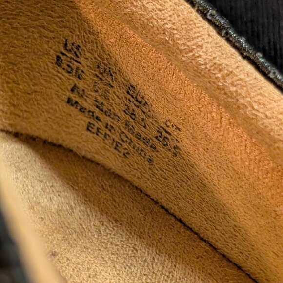 Naturalizer Leather Comfort Slip-On Loafers — Size 8.5 - Black Leather Slip Ons - Picture 5 of 5